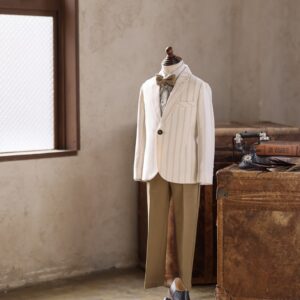 【現品90㎝・100㎝】キッズタキシード　RT-037　ホワイト