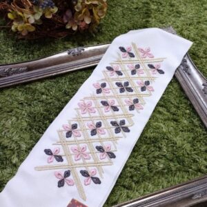 ボリュームししゅう半衿【合繊】puffy RT-2211-b-白