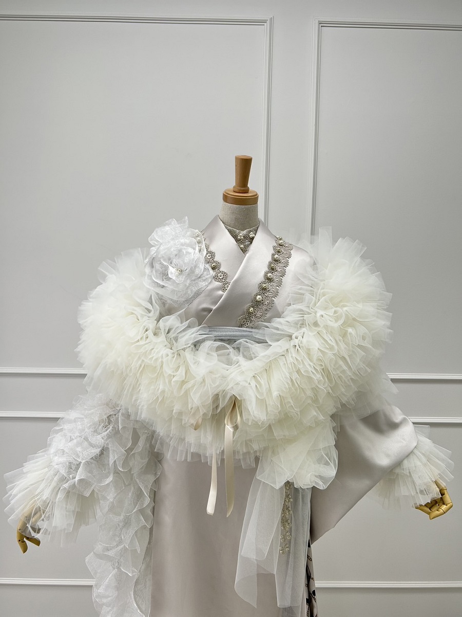 デザイン振袖 DK-001A 「リューサ・ローズ」-片袖シースルー・レースタイプ- - 画像 (17)