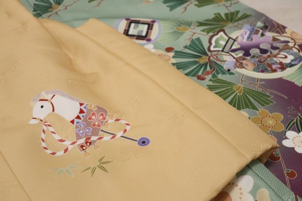 【受注品】 3歳男児被布アンサンブル 陽気な天使No.1「扇」【ベージュ×緑紫】 - 画像 (5)