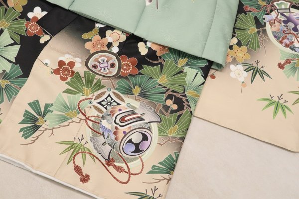 【受注品】 3歳男児被布アンサンブル 陽気な天使No.5「扇」【黒×緑】 - 画像 (3)