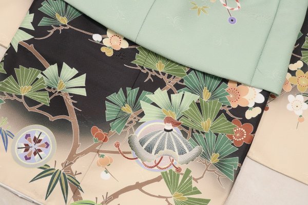 【受注品】 3歳男児被布アンサンブル　陽気な天使No.5「扇」【黒×緑】 - 画像 (10)