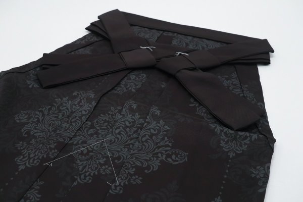 卒業袴 ダマスクシルエット RMO2507-D ブラック - 画像 (3)