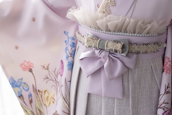 ラフィネモカ二尺袖/卒業袴 アンティークガーデンRM-164/RH-95【ラベンダーピンク/パープル】 - 画像 (9)