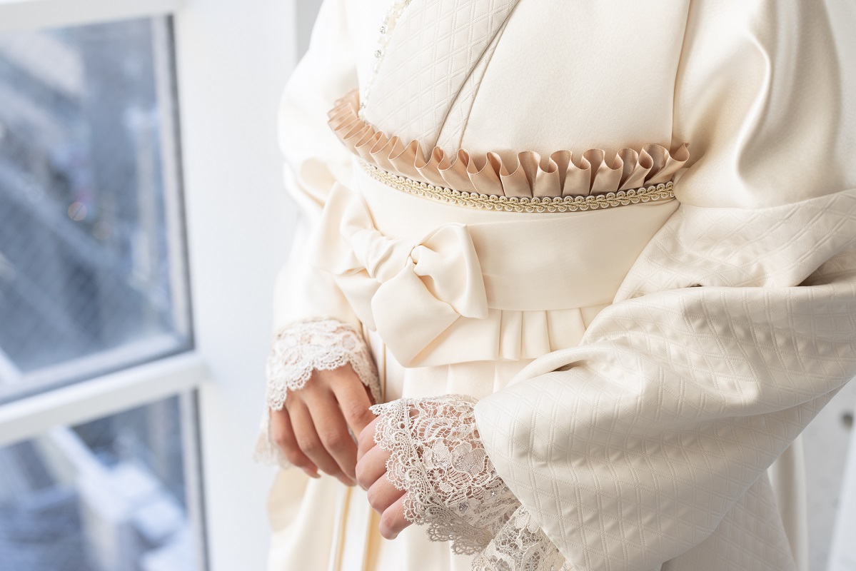 ラフィネモカ二尺袖/卒業袴 レザリーダイヤRM-176/RH-100【アイボリー/アイボリー】 - 画像 (10)