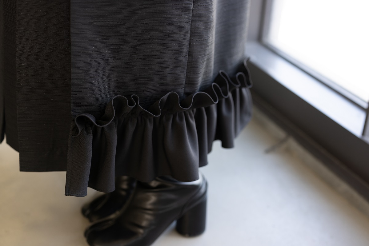 ﾗﾌｨﾈﾓｶ二尺袖/卒業袴　フリル・フローラRM-165/RH-98【ﾎﾜｲﾄｸﾞﾚｰ/ﾌﾞﾗｯｸ】 - 画像 (13)