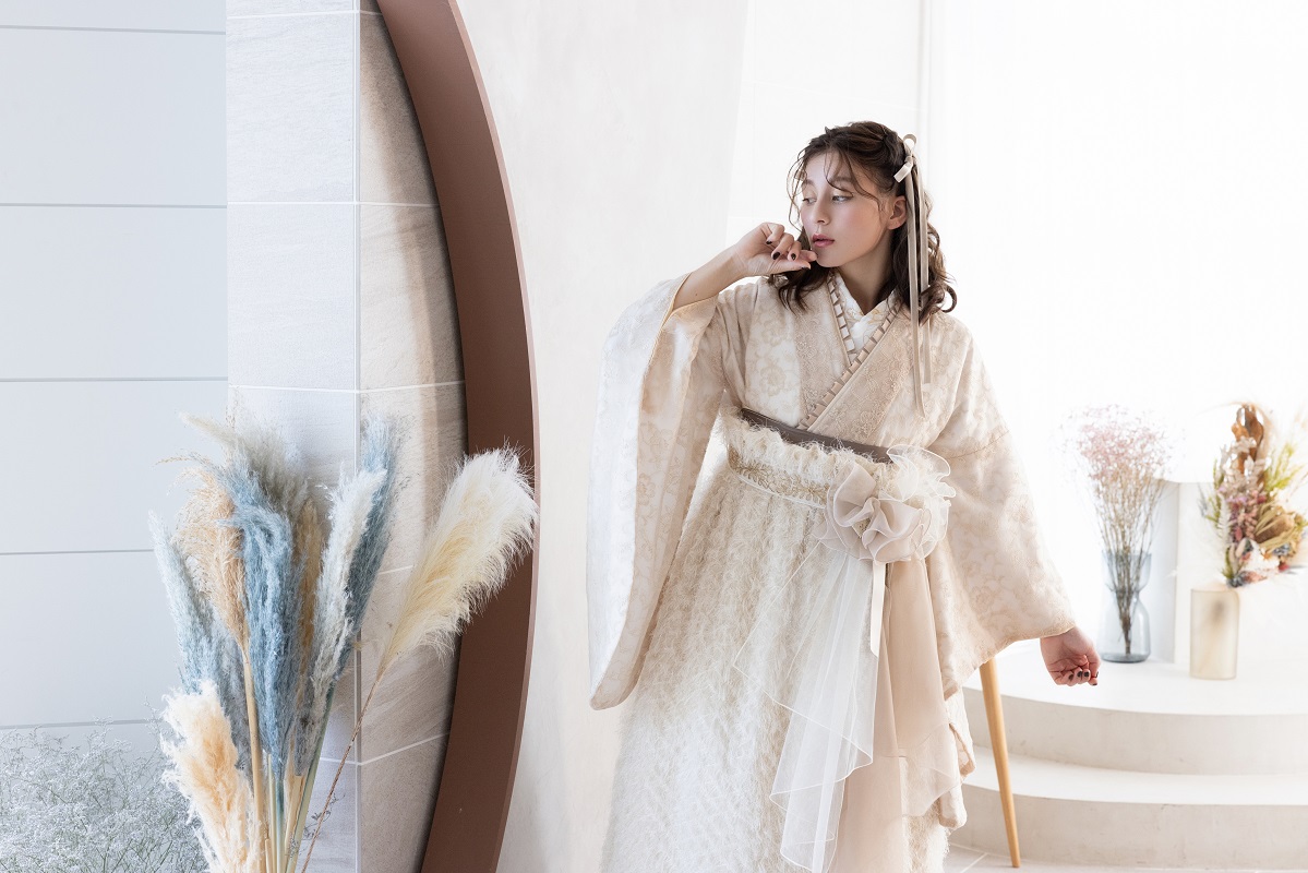 ラフィネモカ二尺袖/ドレス袴 フェザリーレースRM-174/RH-102【ゴールドベージュ/ホワイト】 - 画像 (12)