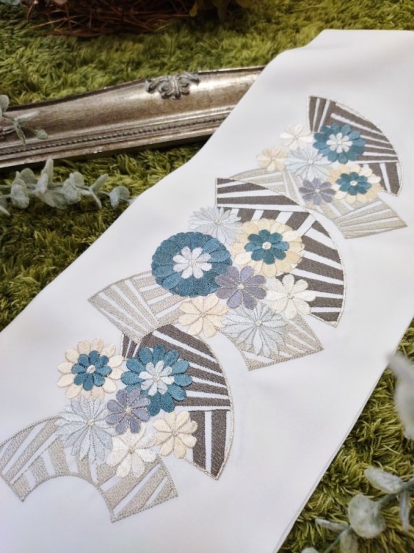 【アウトレット】 ししゅう半衿【ポリ合繊】シルエリー -扇面-3色 - 画像 (3)