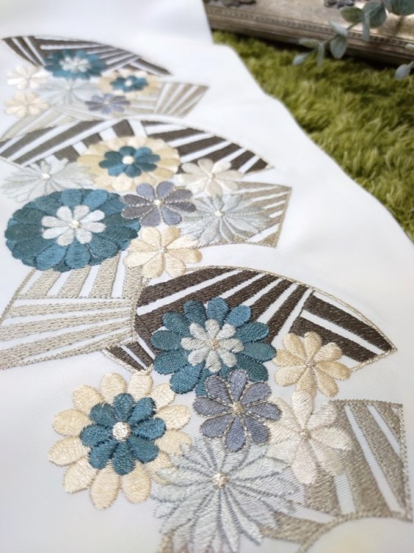 【アウトレット】 ししゅう半衿【ポリ合繊】シルエリー -扇面-3色 - 画像 (4)