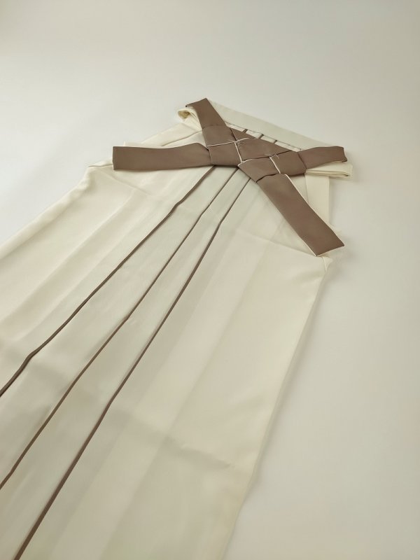 卒業袴　アコーディオンRMO2310-b/ベージュ - 画像 (3)