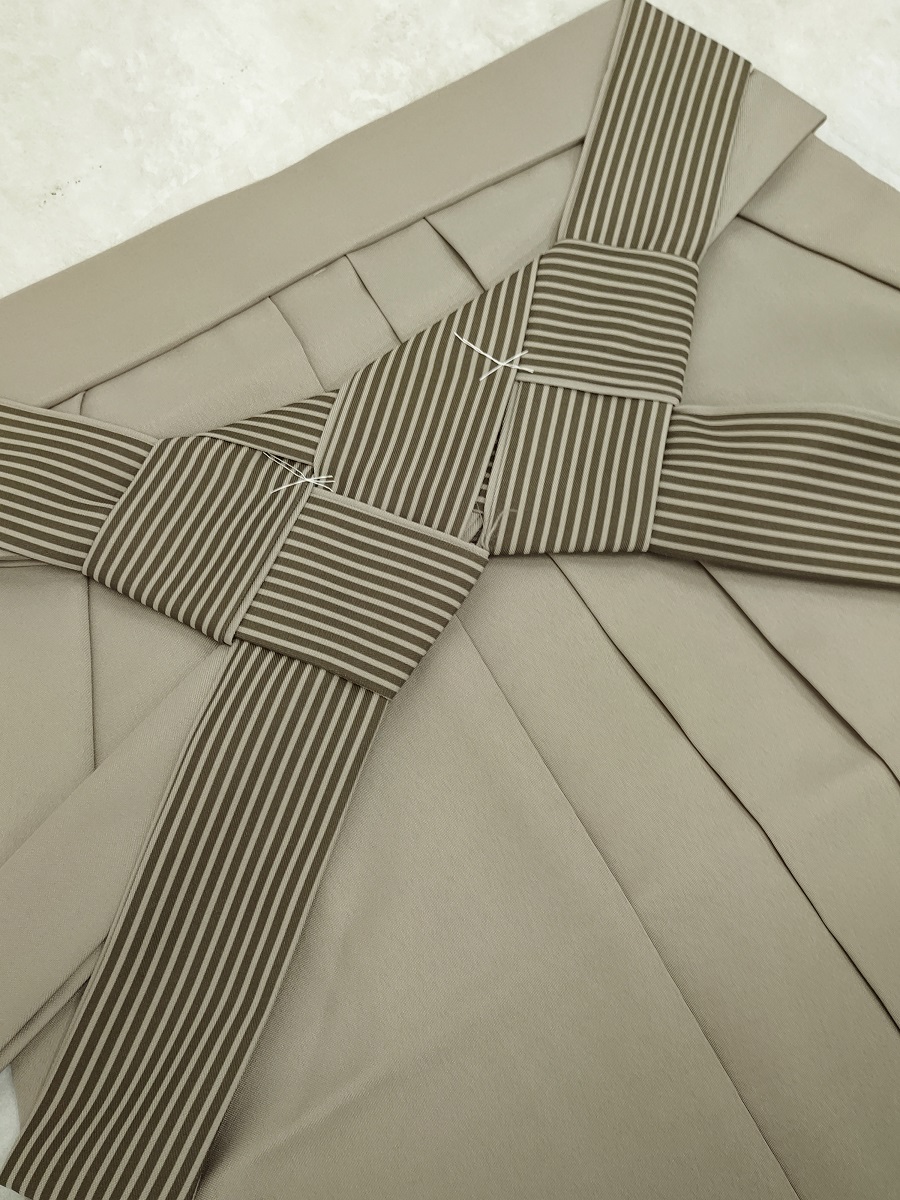 卒業袴 ニュアンスボカシ RMO2310-k/チャコールカーキ - 画像 (3)