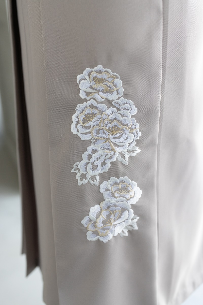 ﾗﾌｨﾈﾓｶ二尺袖/卒業袴　トラッドRM-162/RH-92【ｱｲｽｸﾞﾚｰ/ﾓｶ】 - 画像 (7)