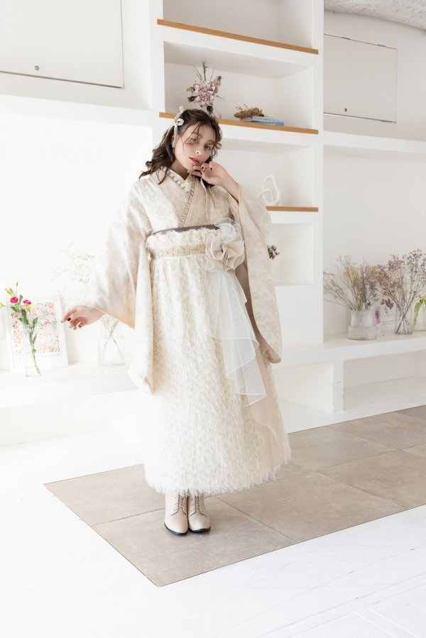 ラフィネモカ二尺袖/ドレス袴 フェザリーレースRM-174/RH-102【ゴールドベージュ/ホワイト】