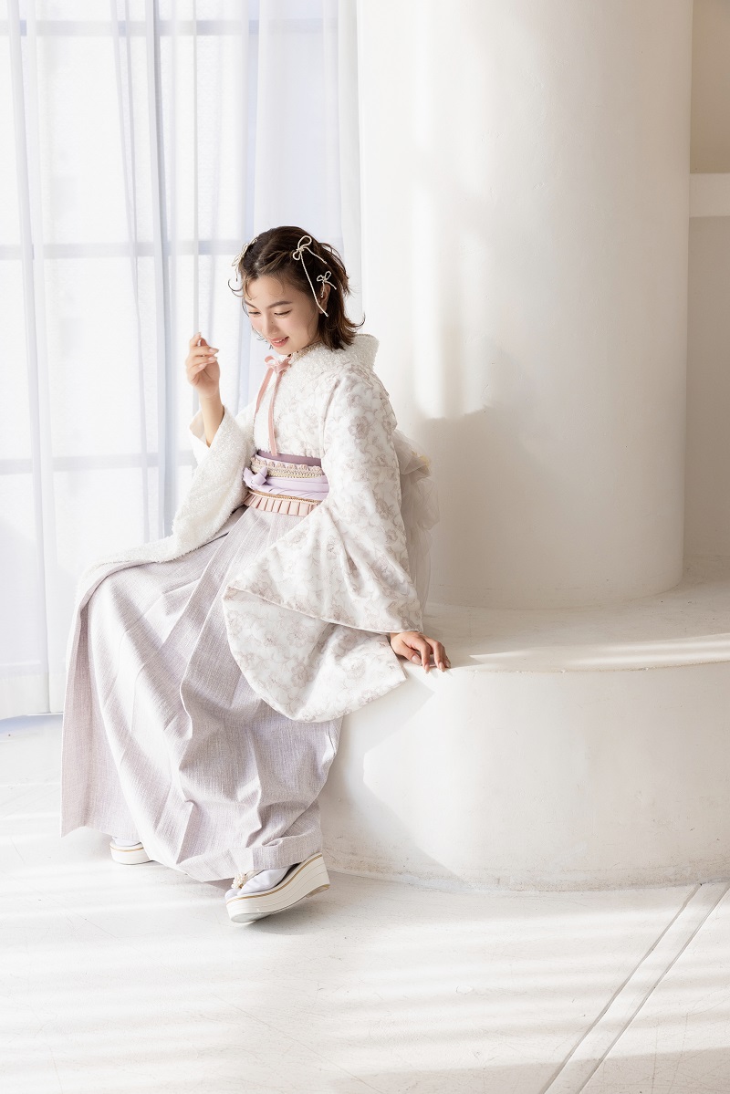 ラフィネモカ二尺袖/卒業袴 フェザリーレースRM-173/RH-95【ホワイト/ホワイトピンク】 - 画像 (3)