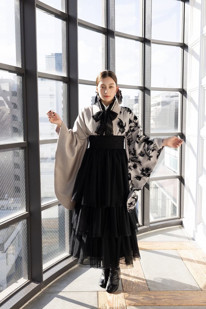 ﾗﾌｨﾈﾓｶ二尺袖/ﾄﾞﾚｽ袴　モカ・シルエットRM-175/RH-104【ﾓｶ/ﾌﾞﾗｯｸ】 - 画像 (4)