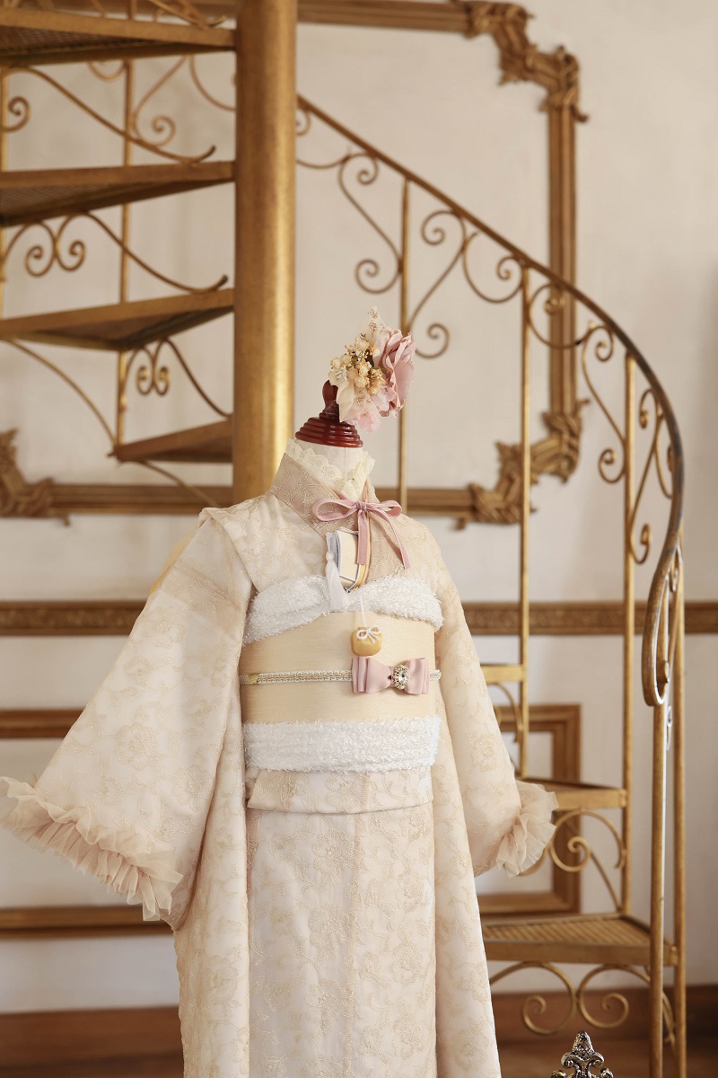 【現品】フェアリーレース 7歳きもの RC730-A【ﾍﾞｰｼﾞｭｺﾞｰﾙﾄﾞ】 - 画像 (3)