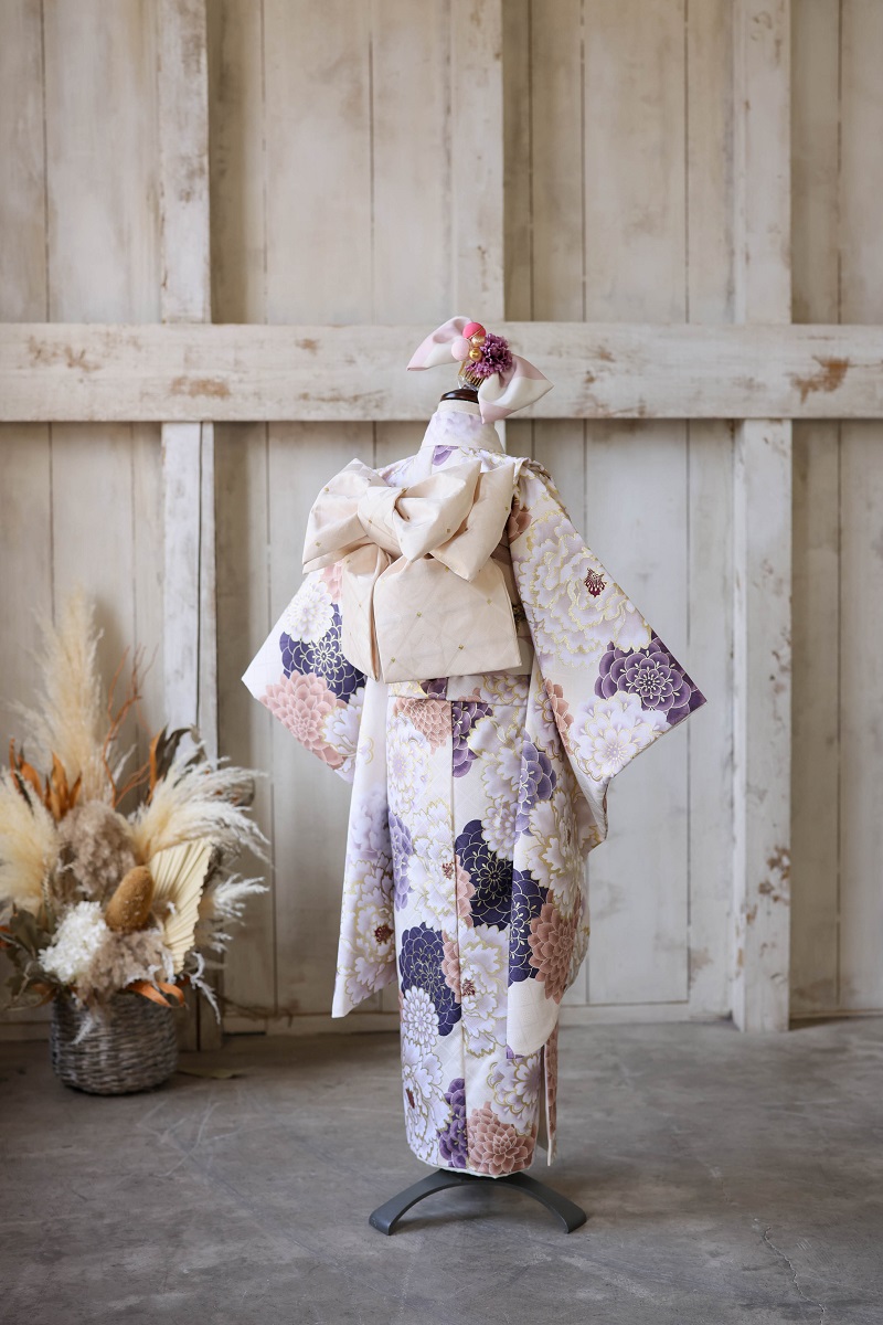 【現品】ネオ・トラッドファミリー 7歳きもの RC700-A 　【ﾊﾞﾆﾗﾎﾜｲﾄ】 - 画像 (9)