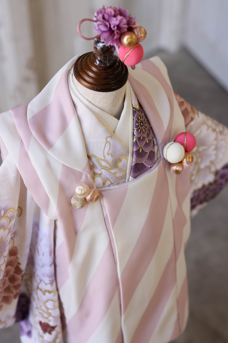 【トルソー現品】ネオ・トラッドファミリー 3歳被布ｾｯﾄ RC702-A　【ﾊﾞﾆﾗﾎﾜｲﾄ】 - 画像 (6)