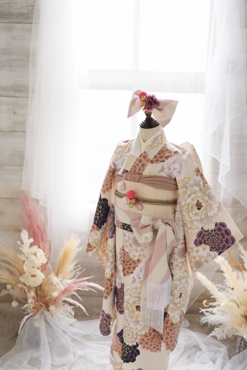 【現品】ネオ・トラッドファミリー 7歳きもの RC700-A 　【ﾊﾞﾆﾗﾎﾜｲﾄ】 - 画像 (12)