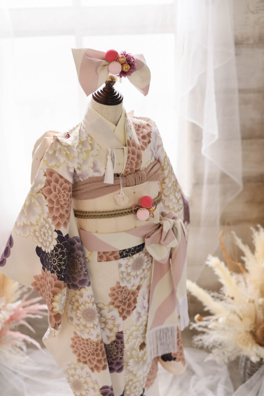 【現品】ネオ・トラッドファミリー 7歳きもの RC700-A 　【ﾊﾞﾆﾗﾎﾜｲﾄ】 - 画像 (15)