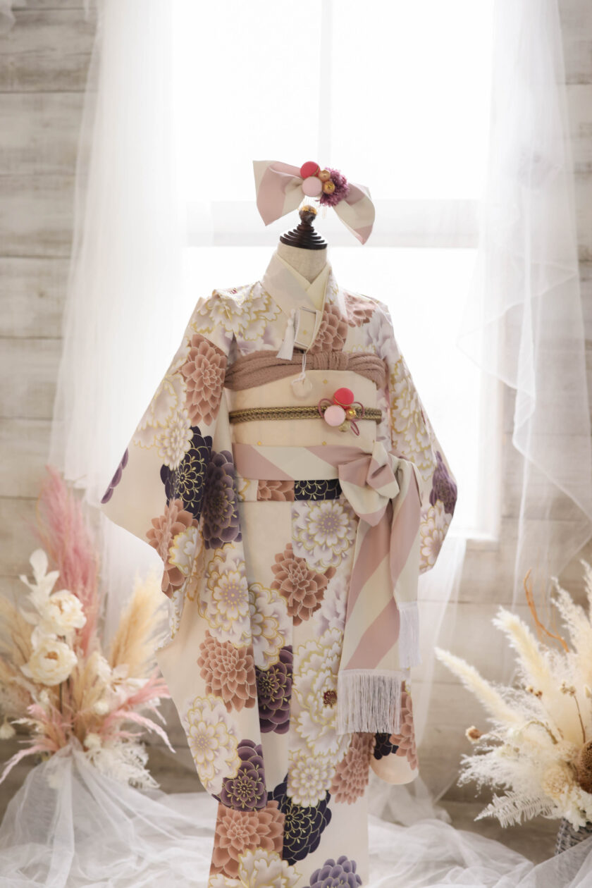 【現品】ネオ・トラッドファミリー 7歳きもの RC700-A 　【ﾊﾞﾆﾗﾎﾜｲﾄ】 - 画像 (10)