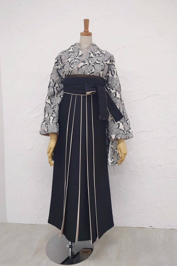 【アウトレット】卒業袴アコーディオン 黒白 - 画像 (2)