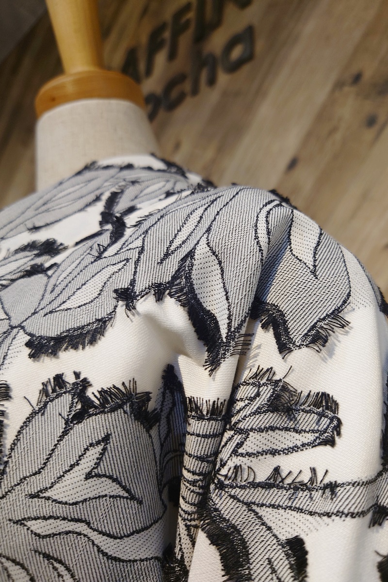 【アウトレット】卒業袴アコーディオン　黒白 - 画像 (4)