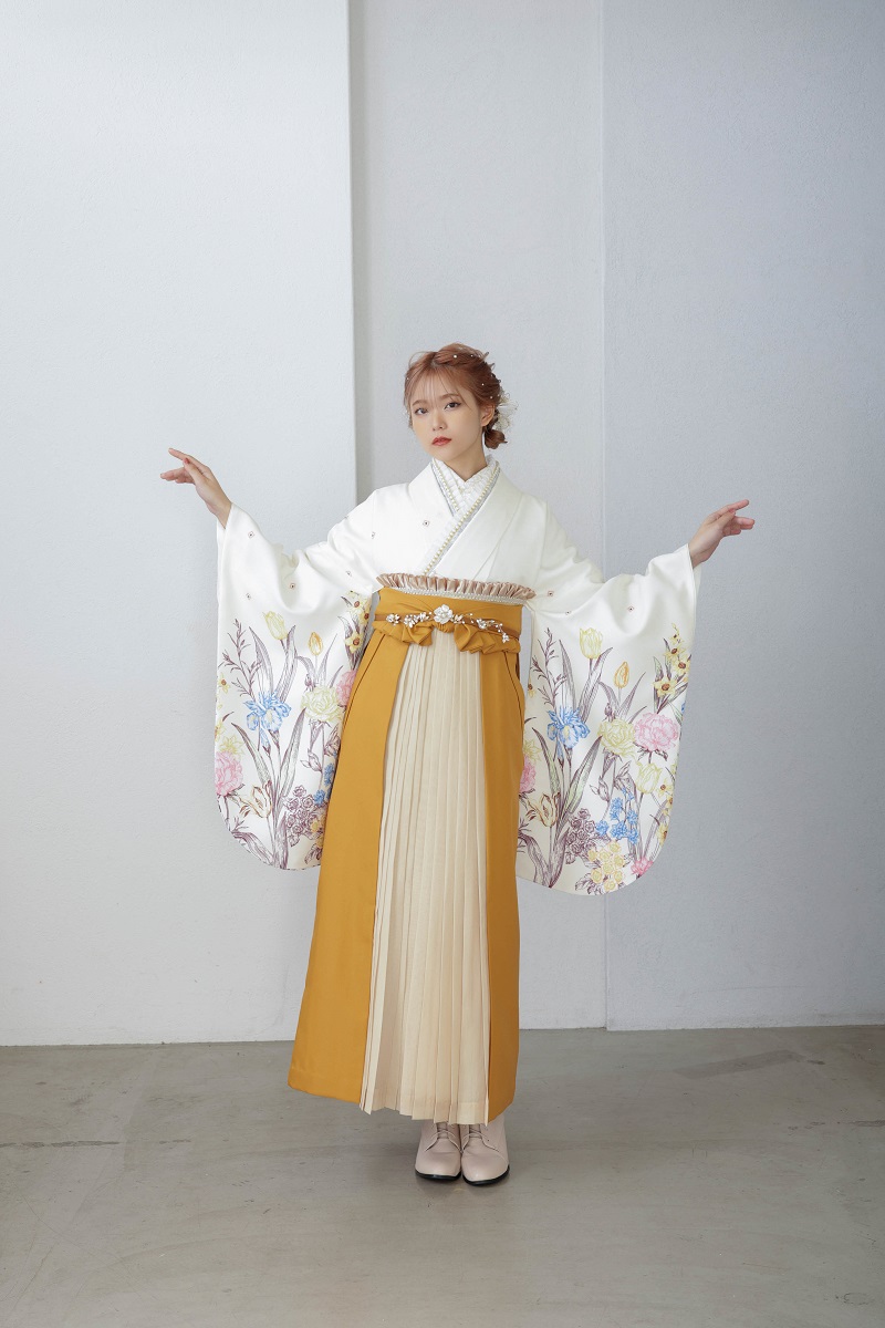 ラフィネモカ二尺袖/卒業袴 アンティークガーデンRM-163/RH-93【アイボリー/金茶】 - 画像 (6)