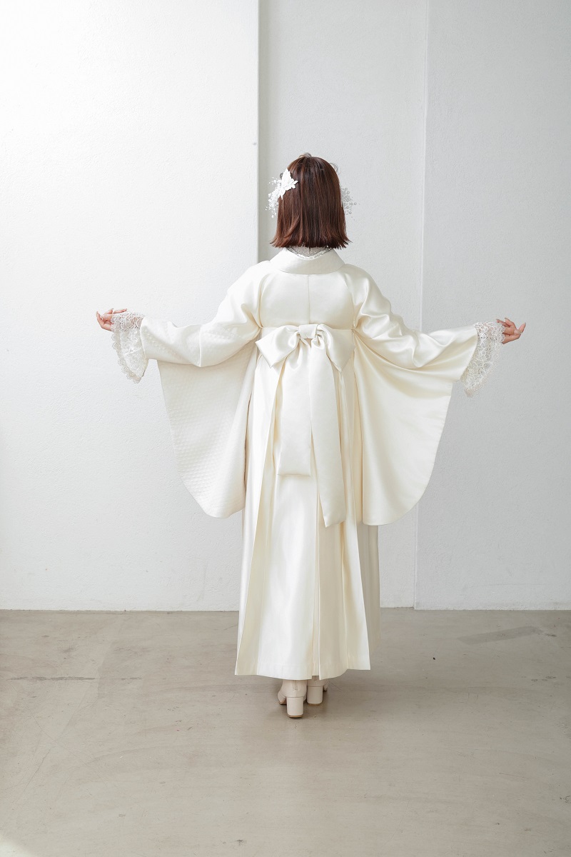 ラフィネモカ二尺袖/卒業袴 レザリーダイヤRM-176/RH-100【アイボリー/アイボリー】 - 画像 (8)