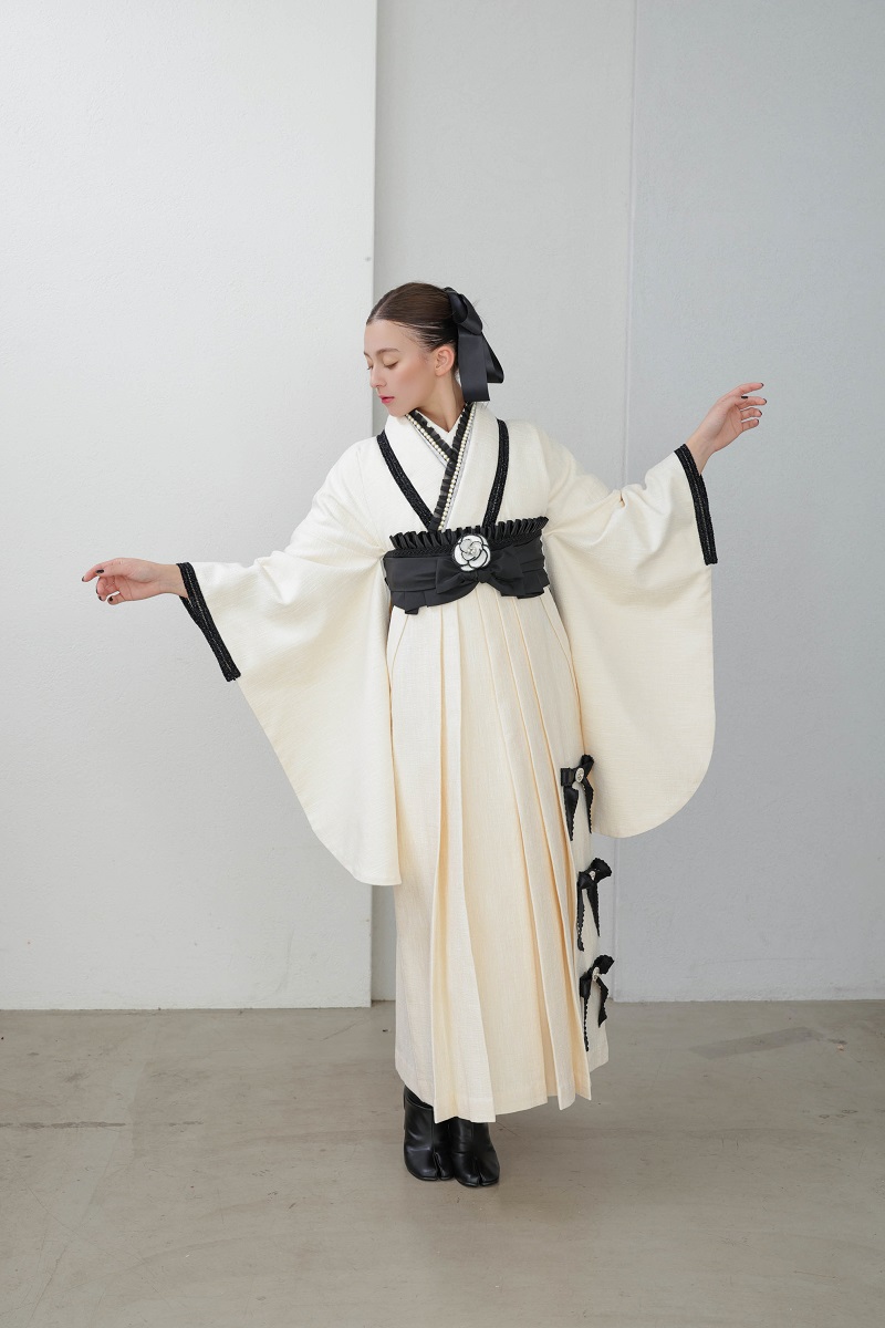 ラフィネモカ二尺袖/卒業袴 リボンノットRM-167/RH-96【白×黒/ホワイト】