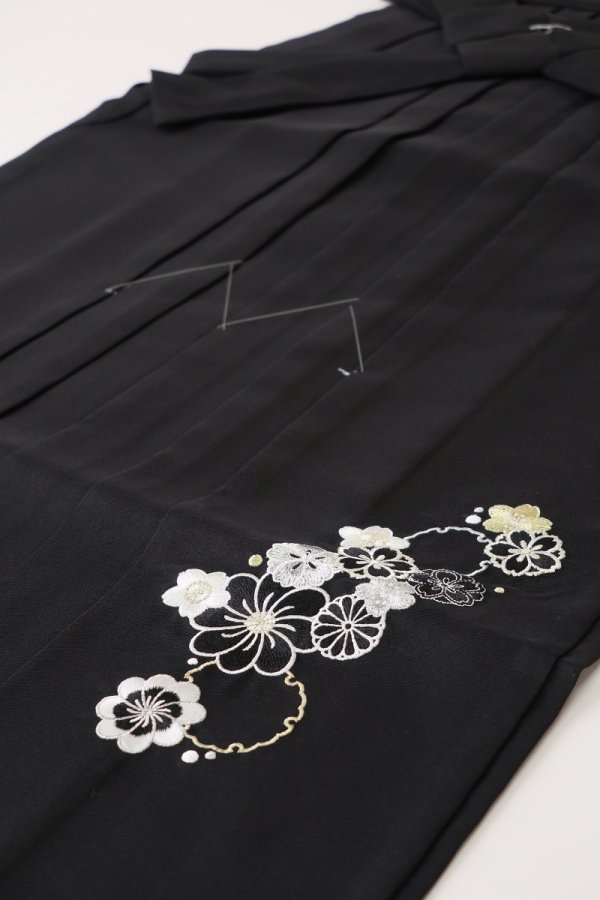 卒業袴 雪輪刺繍 RMO2401-b2 ブラック - 画像 (2)