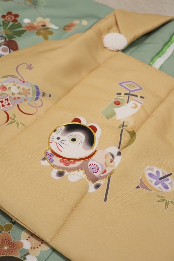 【受注品】 3歳男児被布アンサンブル　陽気な天使No.1「扇」【ﾍﾞｰｼﾞｭ×緑紫】 - 画像 (8)