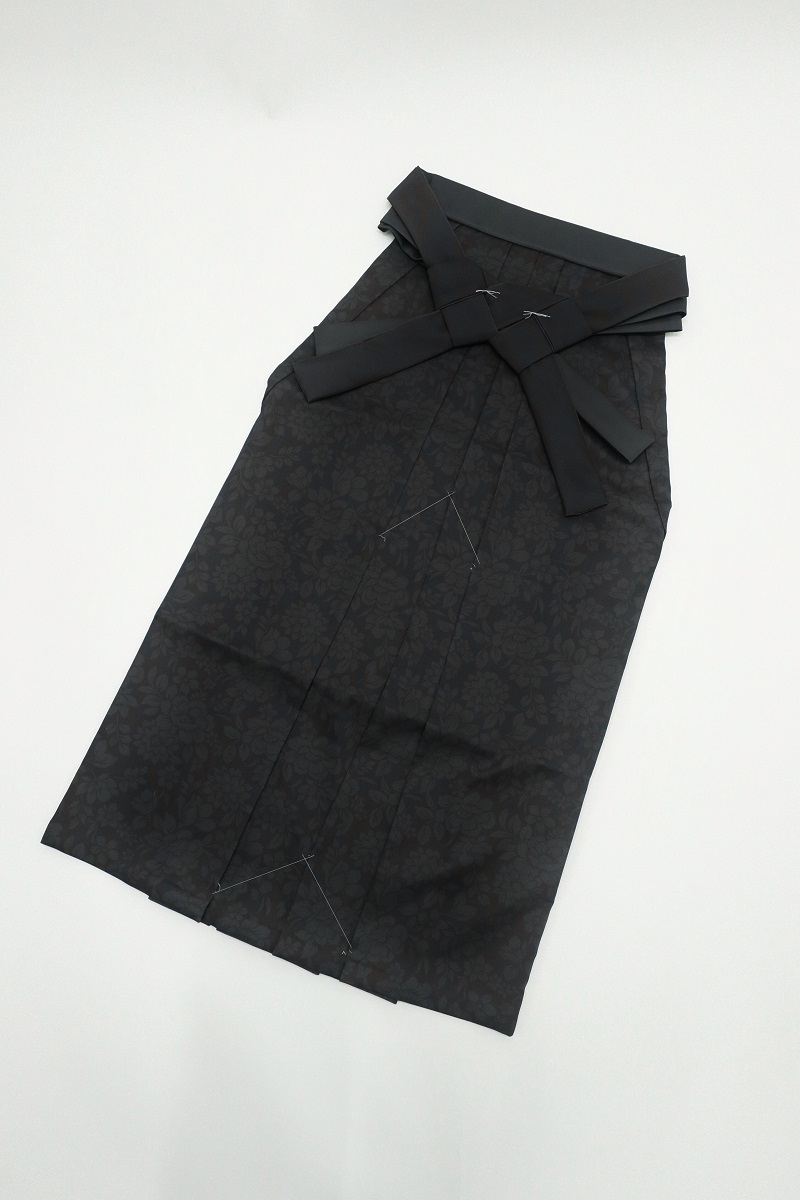 卒業袴 花柄 RMO2507-J ブラック