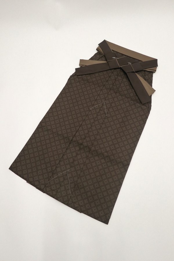 卒業袴 菱ダマスク RMO2507-M ブロンズ - 画像 (2)