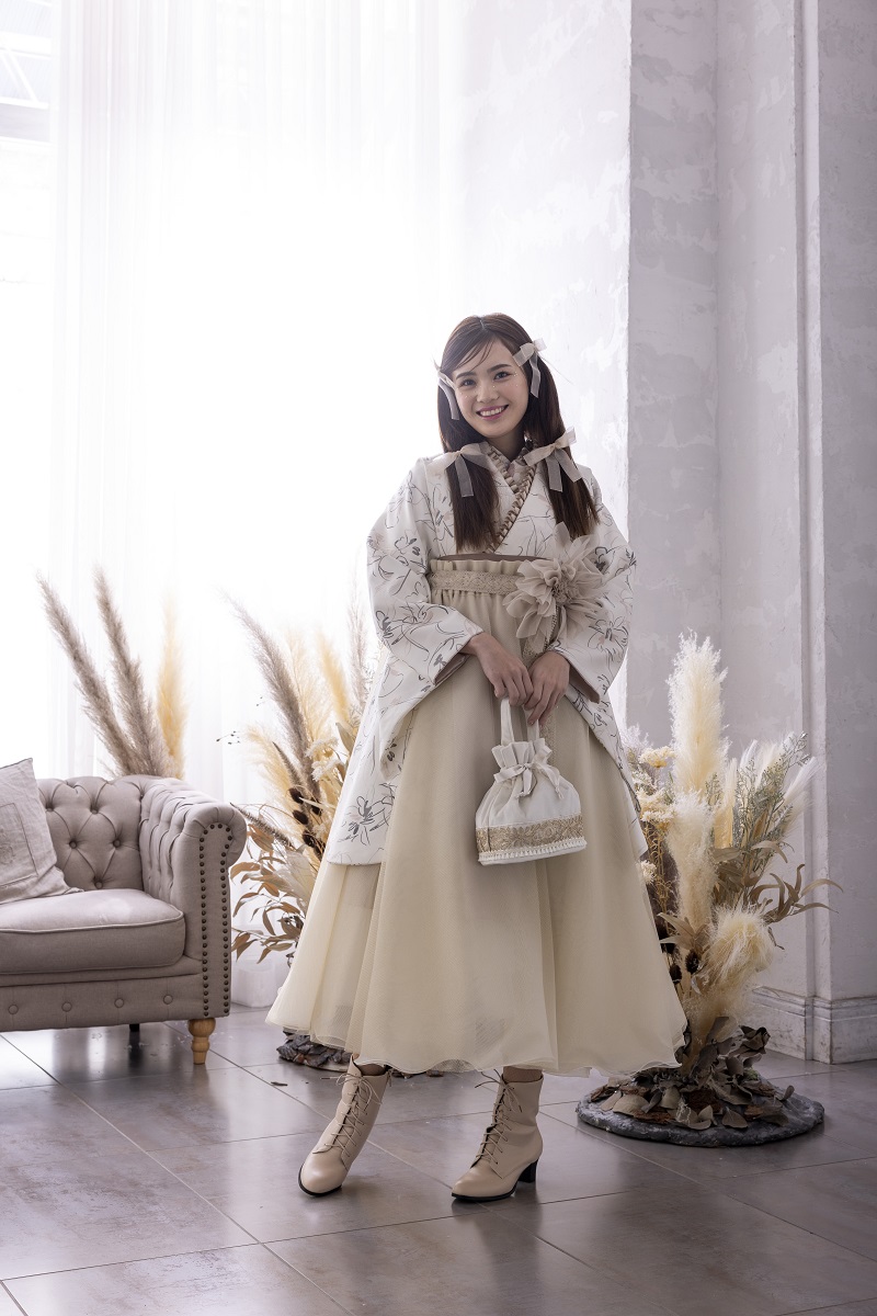 ラフィネモカ二尺袖/ドレス袴 ラフィネモカ ラインフラワーRM-139/RH-83【白ピンク/ゴールド】