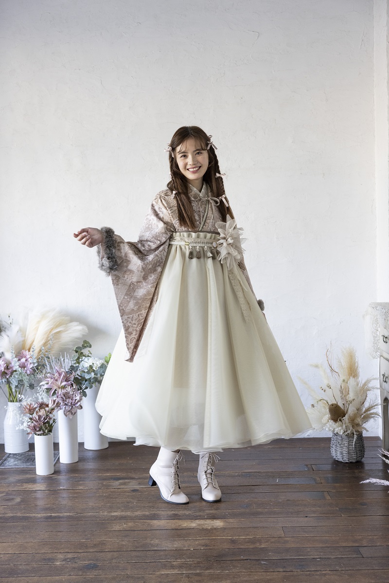 ラフィネモカ二尺袖/ドレス袴 パッチワークファーRM-146/RH-83【ピンクベージュ/ゴールド】 - 画像 (3)