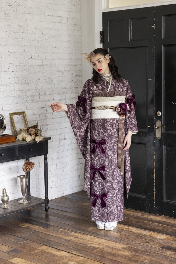 合繊振袖ラフィネモカ GF-64 -レース&リボン-【ヴァーガンディ】 - 画像 (2)