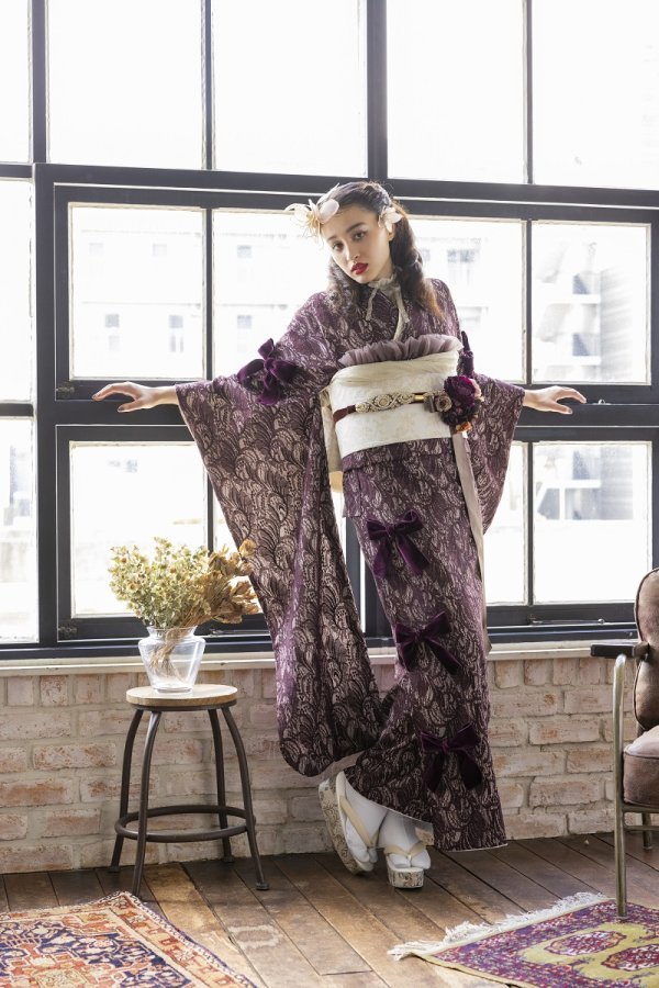 合繊振袖ラフィネモカ GF-64 -レース&リボン-【ヴァーガンディ】