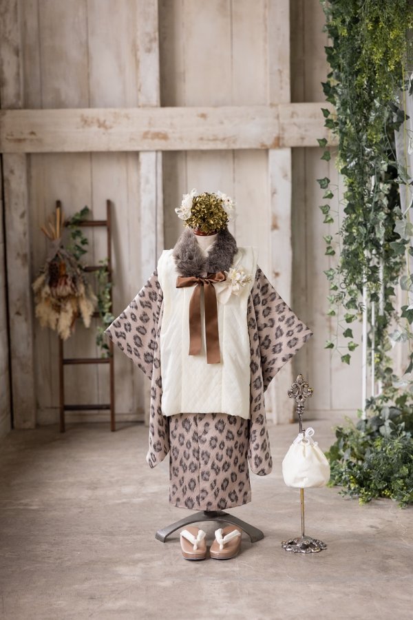 【アウトレット】【現品】ワンダーフォレスト 3歳被布セット RC642-A【ピンク】