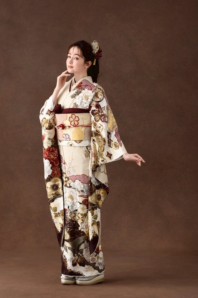 2026正絹振袖　ひいな　№1175　-練色- - 画像 (3)