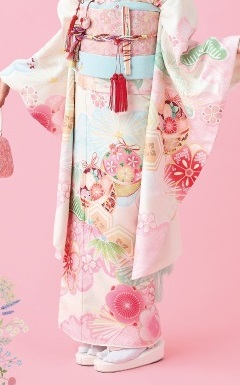 式部浪漫7歳きもの 絵羽 梅毬1【アイボリー】 - 画像 (2)