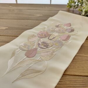 ラフィネ×シルエリー刺繍半衿FC-001　チューリップ　クリーム