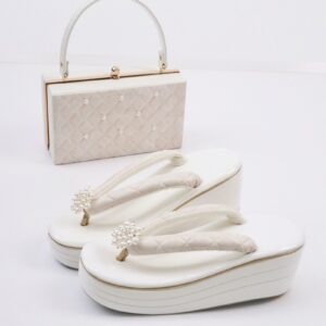 【ﾗﾌｨﾈｵﾘｼﾞﾅﾙ】RZK-25　片面パール三段草履バッグセット　アイボリー