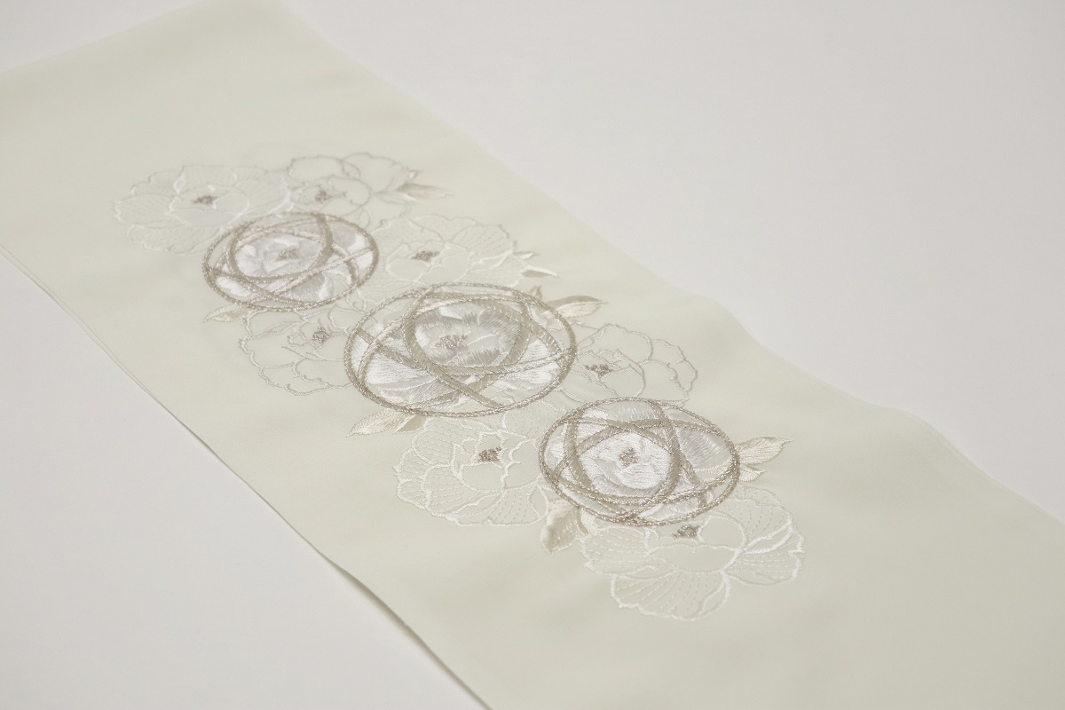 シルエリーししゅう半衿2508まり×ラインフラワー -2色展開- - 画像 (4)