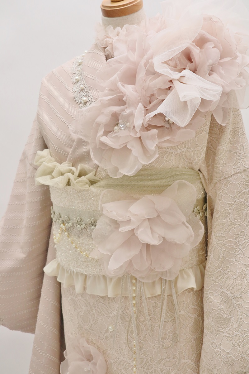 デザイン振袖 「リューサ・ローズ」DK-004A ピンク - 画像 (4)