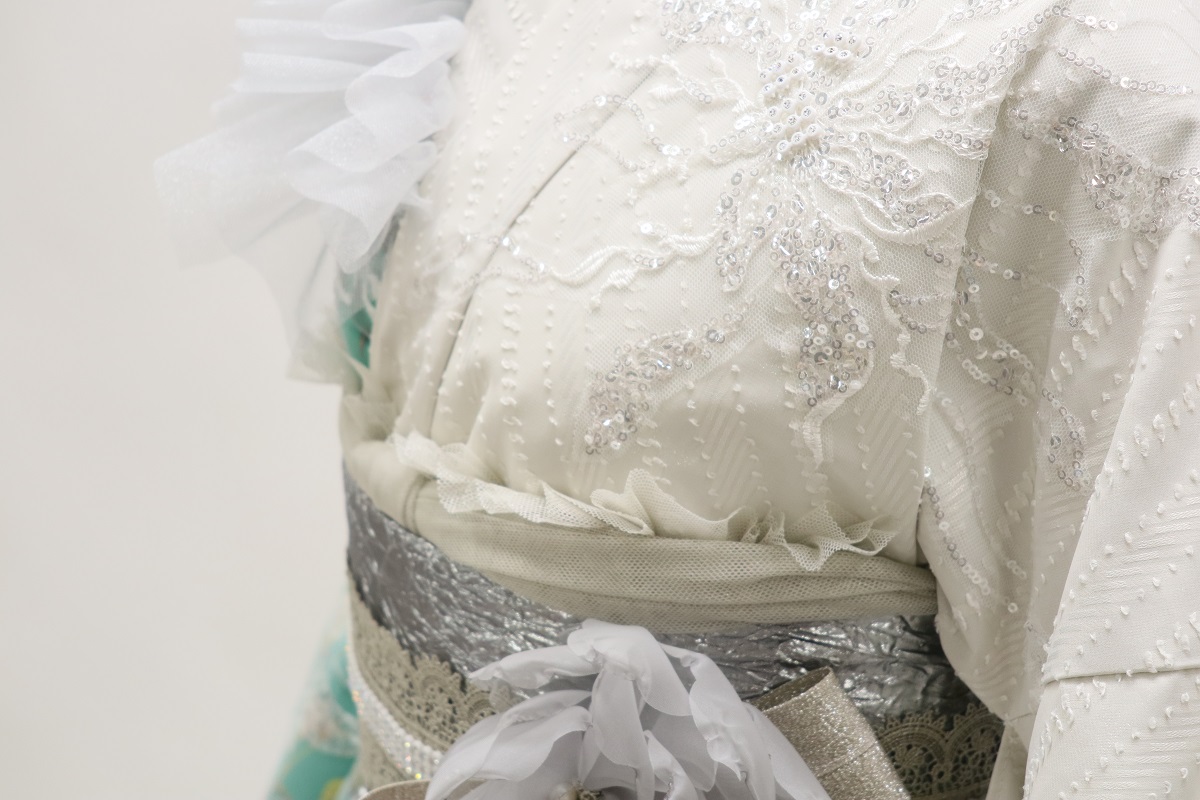 デザイン振袖 「リューサ・ローズ」DK-006A グリーン - 画像 (10)