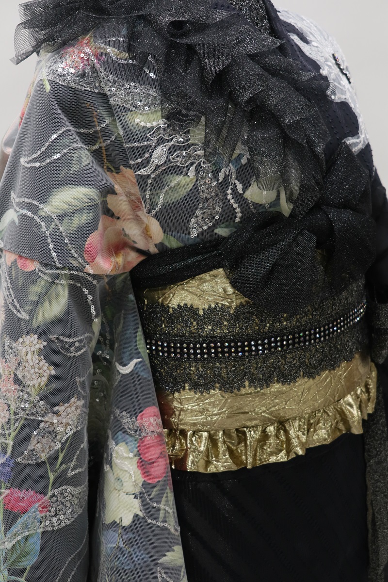 デザイン振袖 「リューサ・ローズ」DK-006C ブラック - 画像 (8)