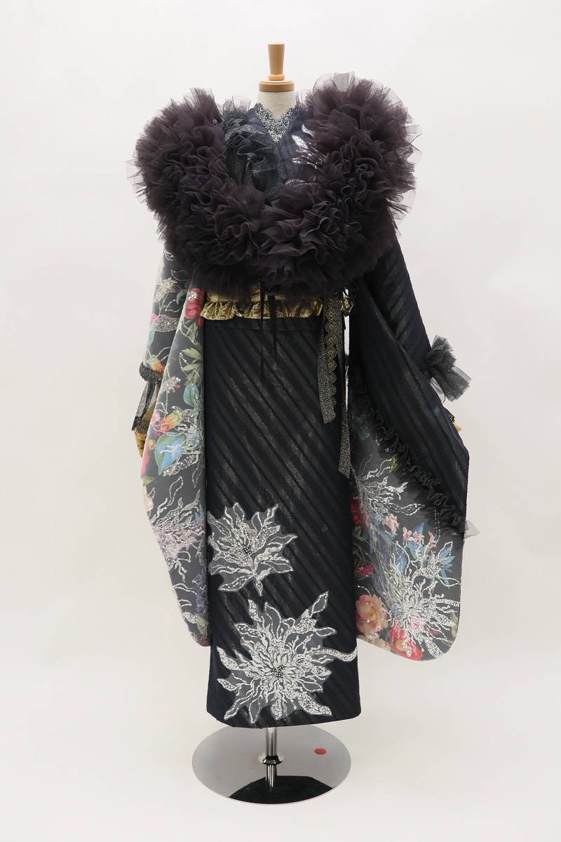 デザイン振袖 「リューサ・ローズ」DK-006C ブラック - 画像 (4)