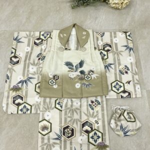 3歳男児被布セット「花うさぎ2308-3d11」ベージュ×ヒワ