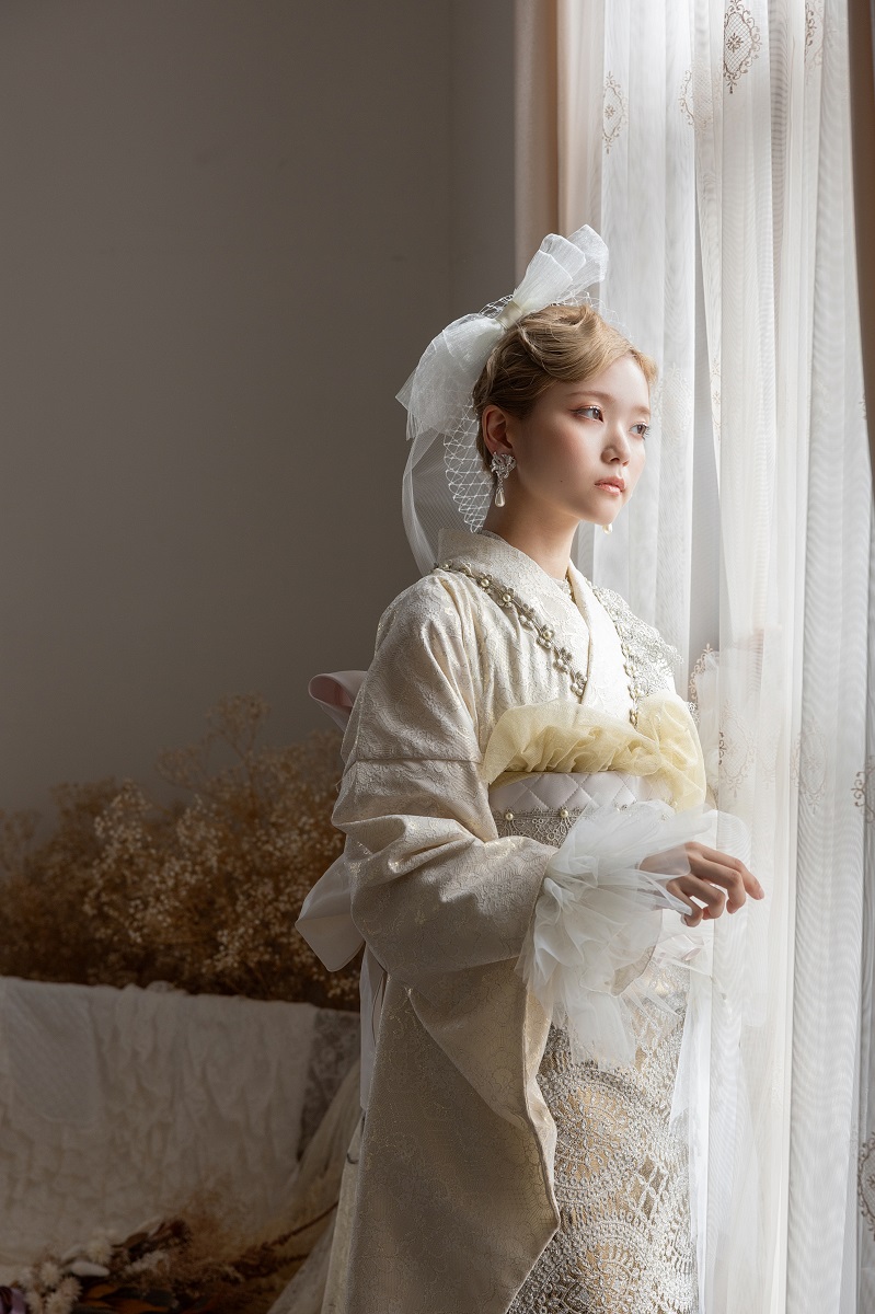 デザイン振袖 DK-003B 「リューサ・ローズ」-メタルレースタイプ-